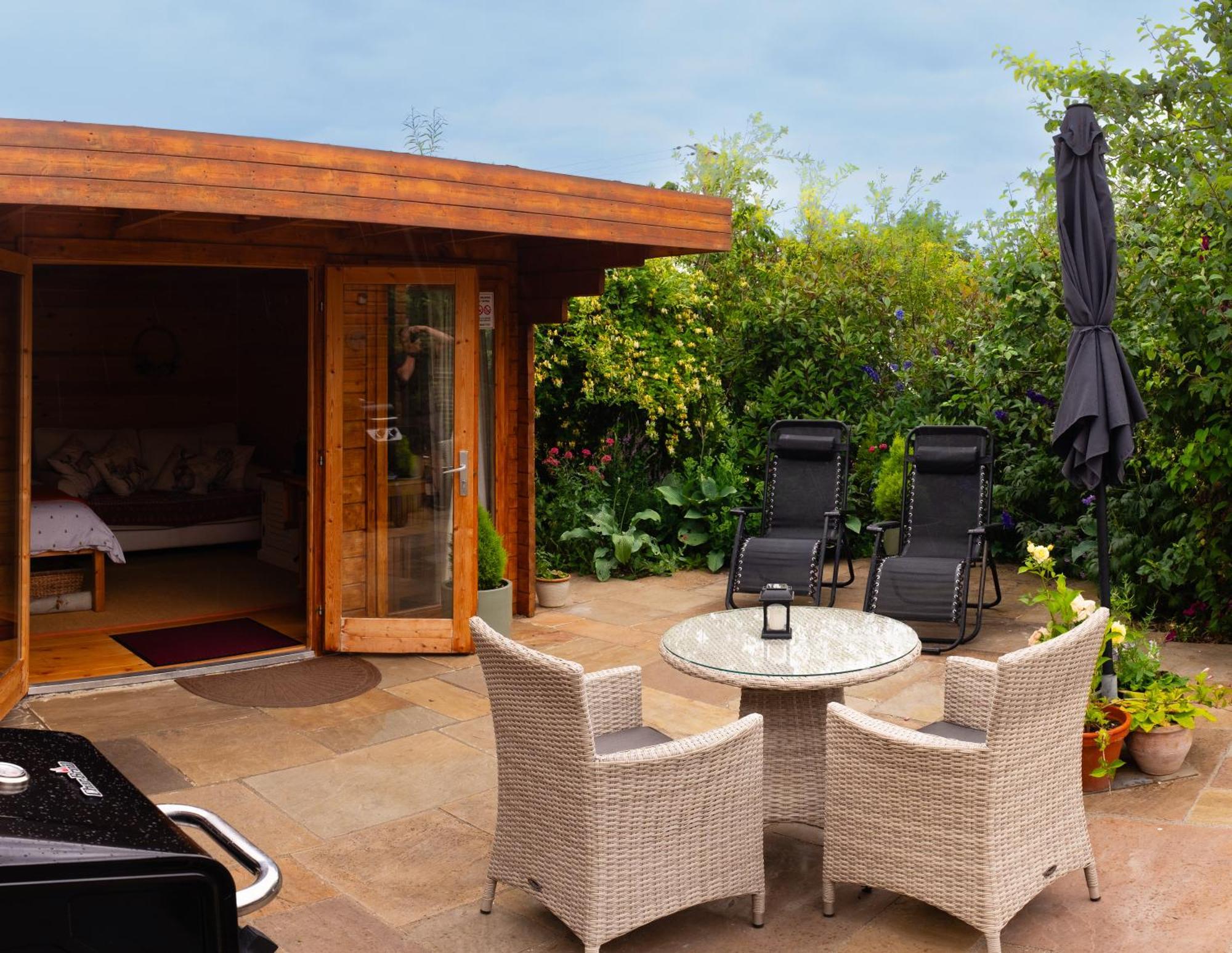 Willa Moors Wood Relaxing ,Tranquil Retreat With Hot Tub Chippenham  Zewnętrze zdjęcie