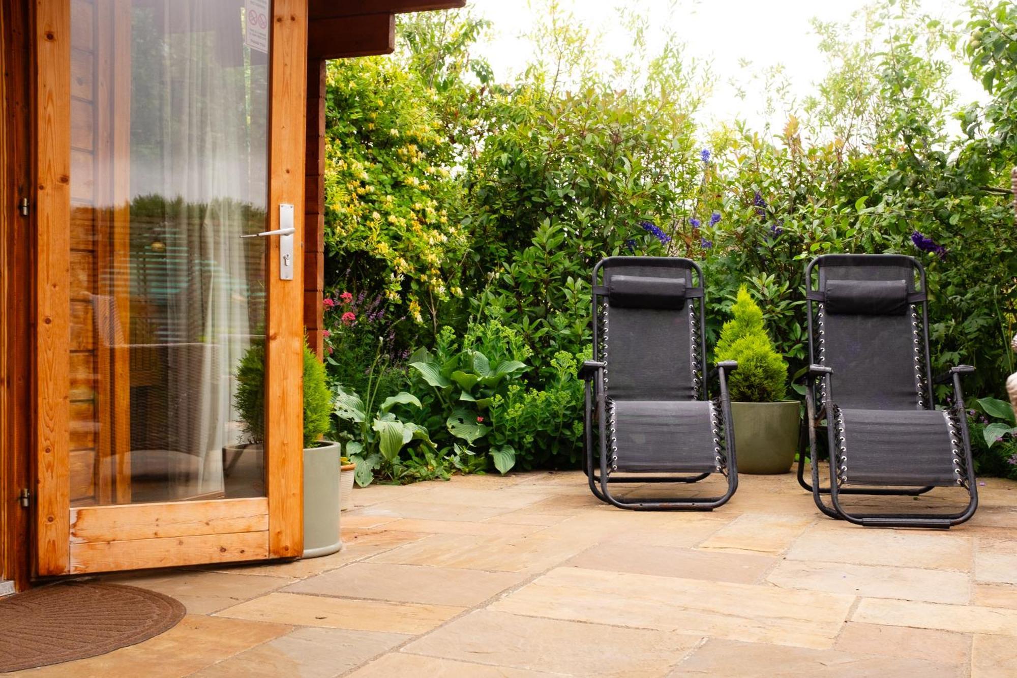 Willa Moors Wood Relaxing ,Tranquil Retreat With Hot Tub Chippenham  Zewnętrze zdjęcie